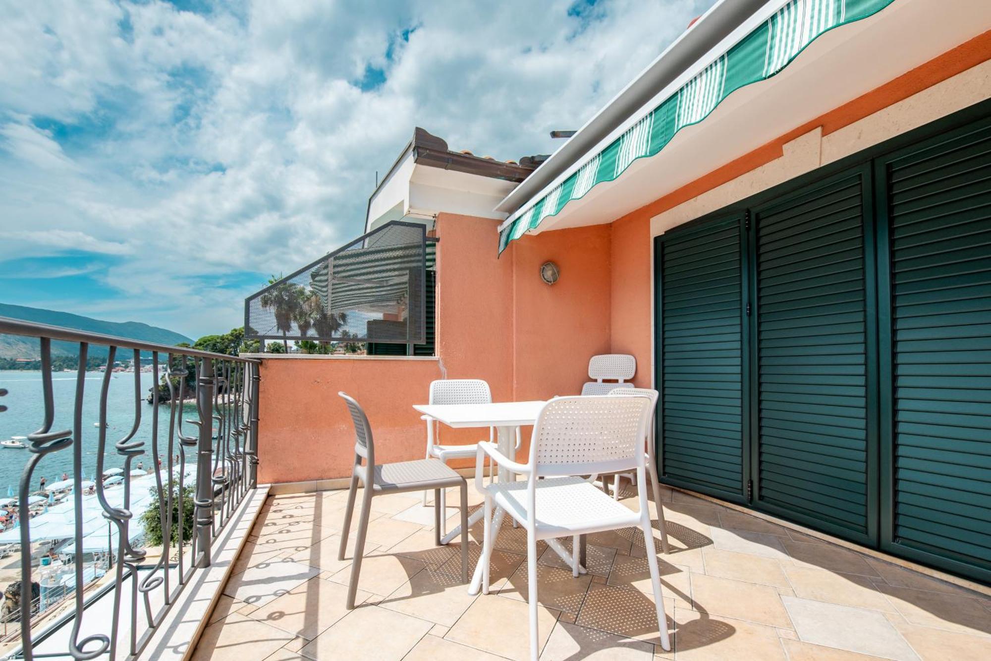 Boka Apartment 1 Herceg Novi Exterior photo
